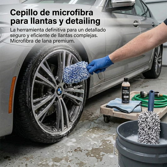 Cepillo de microfibra para llantas y detailing